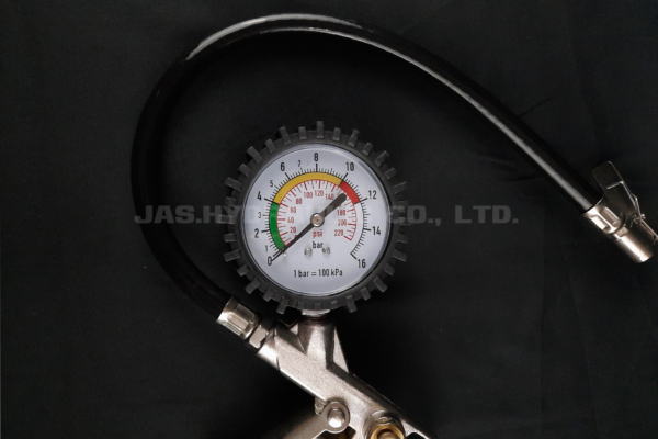 1.1รีวิว-ปืนเติมลมแบบสายมีหน้าปัด
