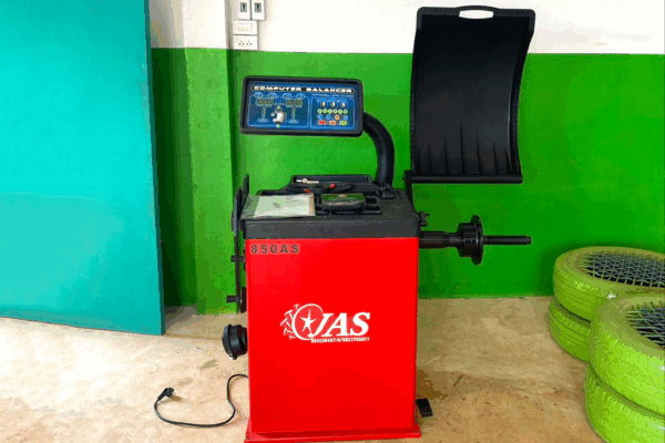 1.รีวิว-เครื่องถ่วงล้อ 850AS