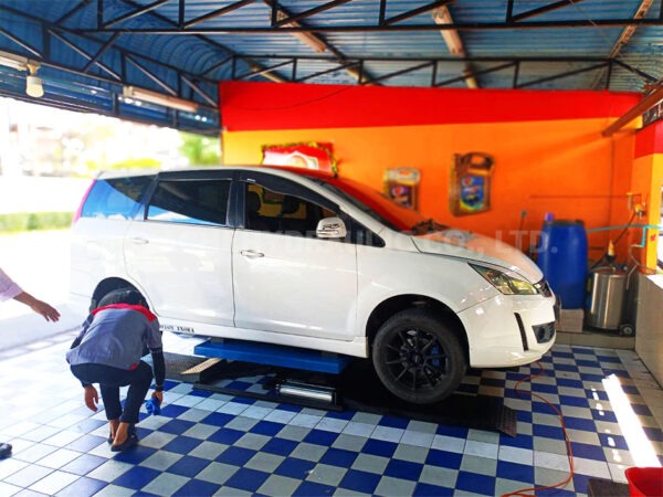ลิฟท์ตะพาบ<br />รุ่น L-SZ550<br/><br/> - Image 4