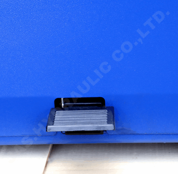 เครื่องถอดยางล็อกลม<br />รุ่น 706DS<br /><br /> - Image 8