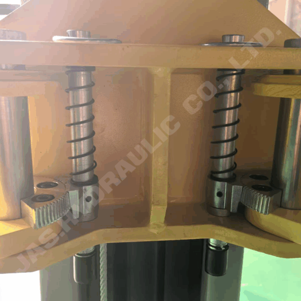 ลิฟท์ยกรถคานบน 5 ตัน<br />ระบบไฟฟ้า รุ่น L-LM670E<br/><br/> - Image 2