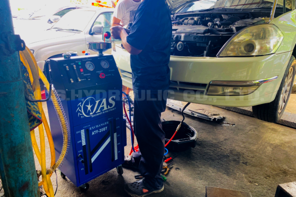 เครื่องเปลี่ยนถ่ายน้ำมันเกียร์ระบบ Manual (รุ่นATF-20DT)2