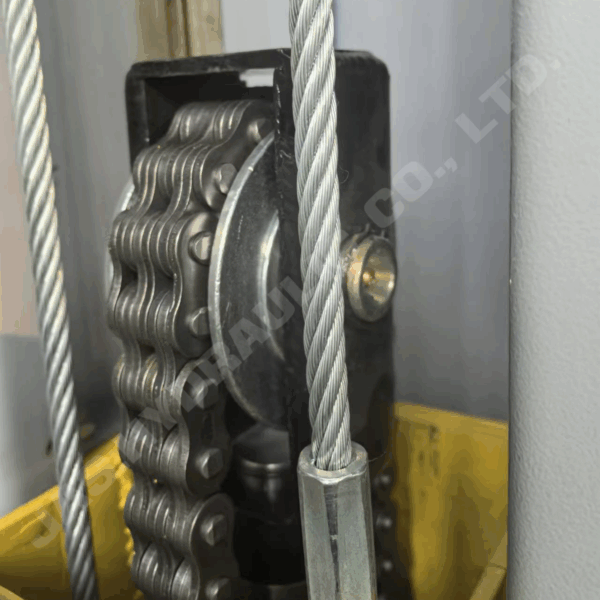 ลิฟท์ยกรถคานบน 5 ตัน<br />ระบบไฟฟ้า รุ่น L-LM670E<br/><br/> - Image 4