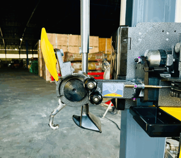 เครื่องถอดยาง<br/>รุ่น D-550<br/><br/> - Image 3